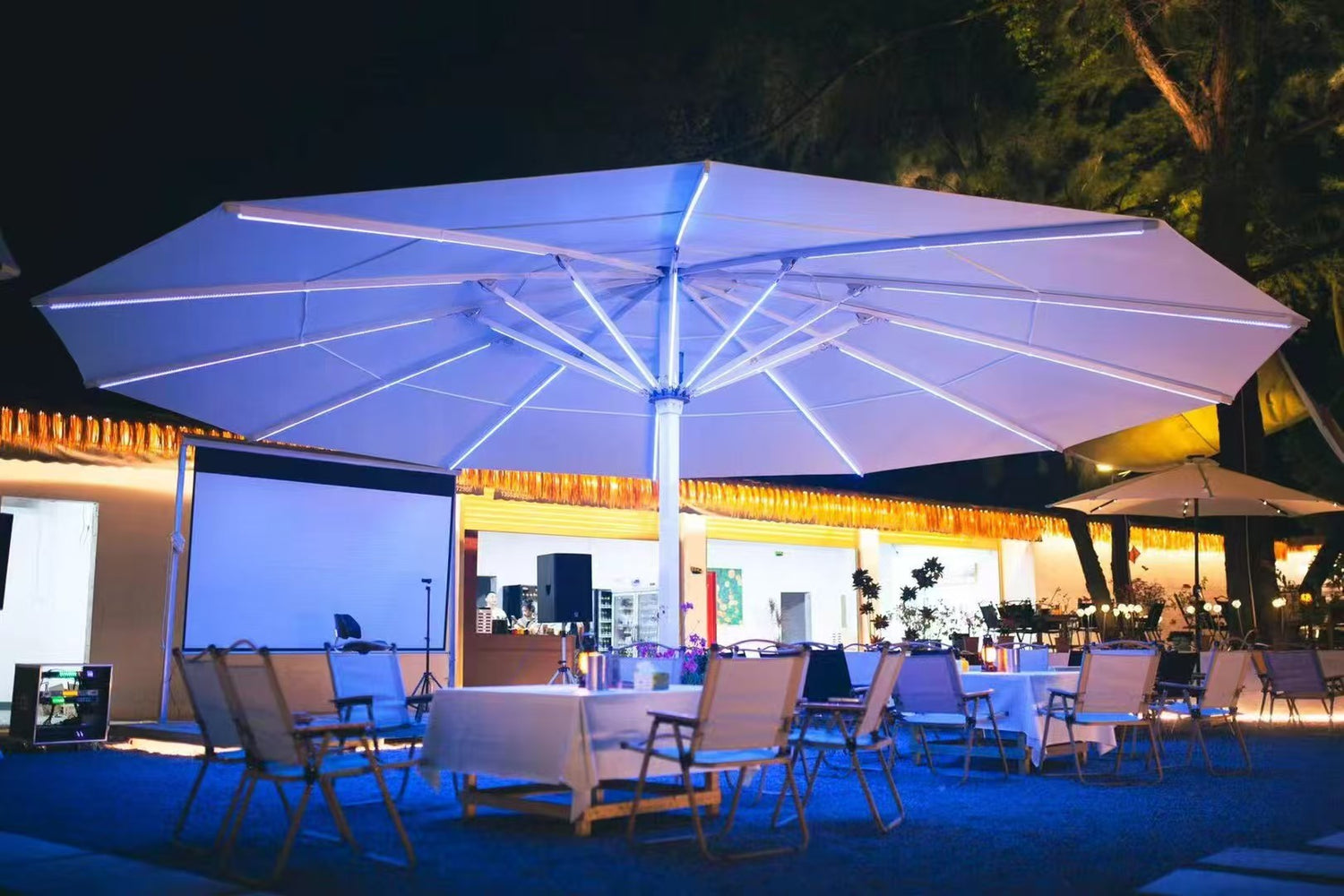 Starry Sky Umbrella × Bar & Restaurant Customization — Lighting Up the Night, Elevating the Vibe