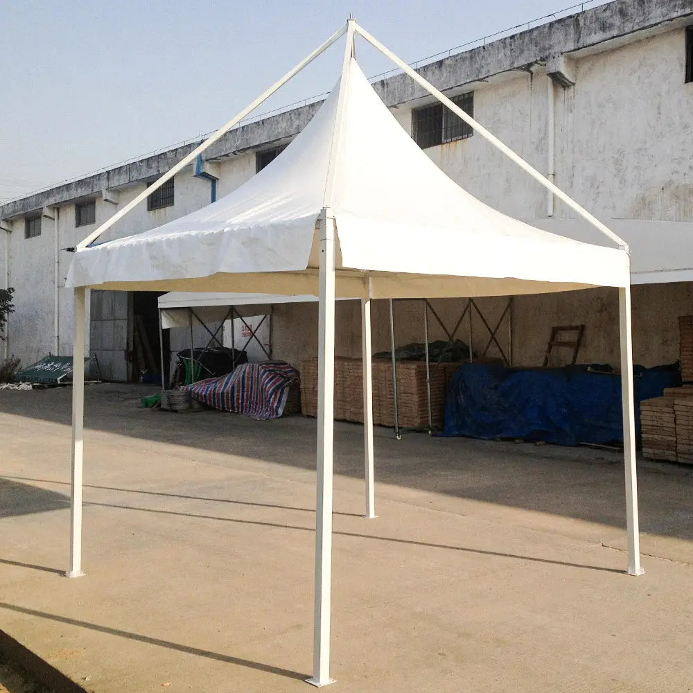 Outdoor pointed-top tent