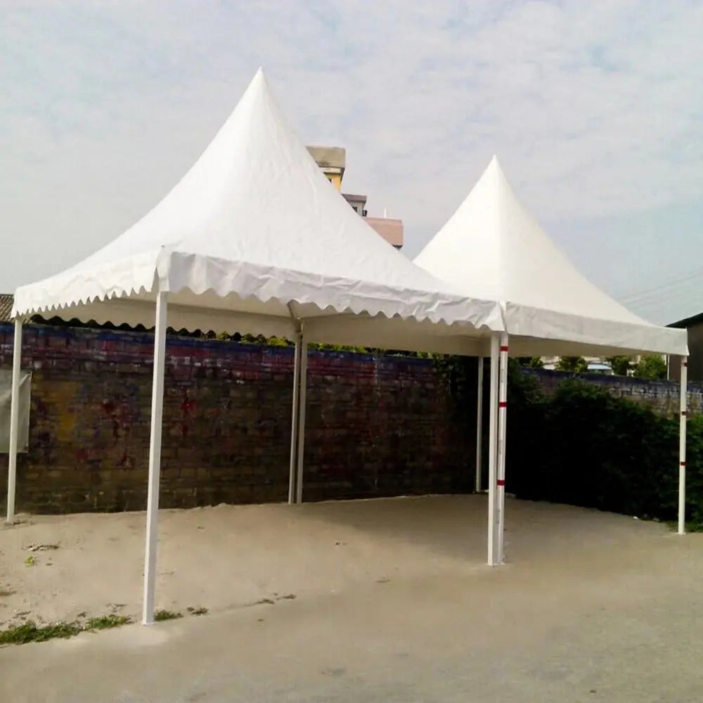 Outdoor pointed-top tent