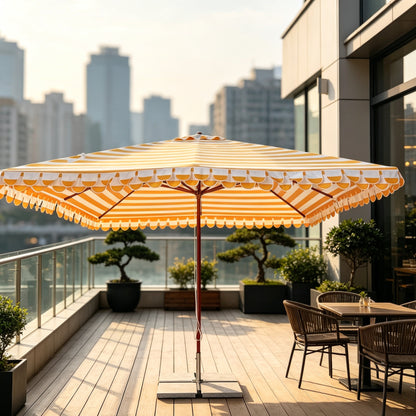 Tiltable Patio Umbrella with Wavy Edge