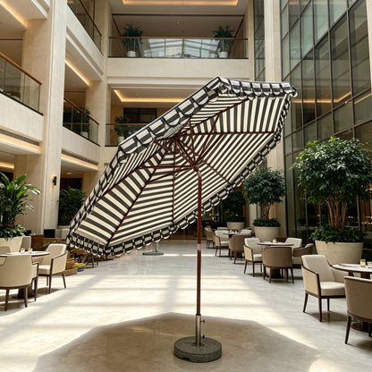Luxury Ruffle Edge Tiltable Backyard Parasol