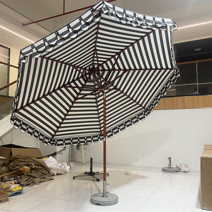 Luxury Ruffle Edge Tiltable Backyard Parasol