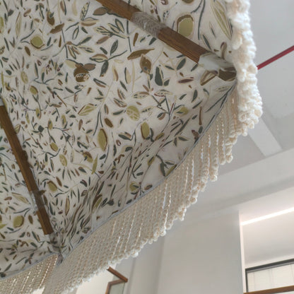 Hand Crank Elegant Fringe Tassel Center Pillar Umbrella